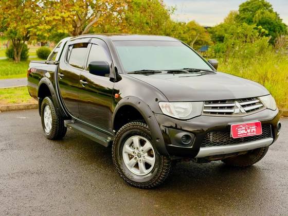 MITSUBISHI L200 TRITON 3.2 GLS 4X4 CD 16V TURBO INTERCOLER DIESEL 4P MANUAL